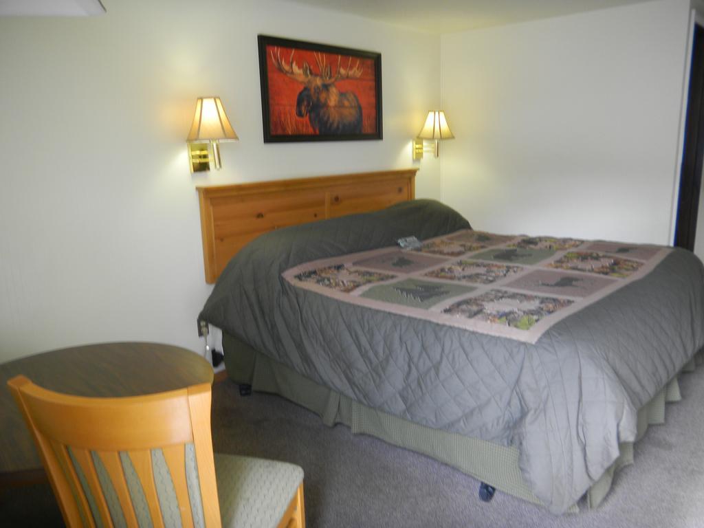 Falls Motel Thompson Falls Rum bild